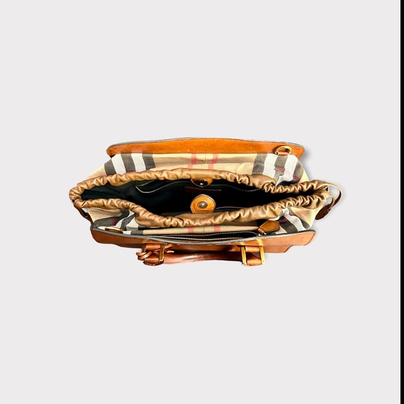 "Burberry Leather Dinton Satchel Handbag with House Check, RARE FIND!!!Crossbody - Picture 6 of 10